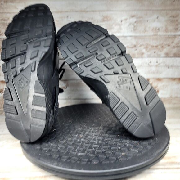 Nike Air Huarache Women's Size 9 Triple Black Athletic Shoes - Picture 6 of 12